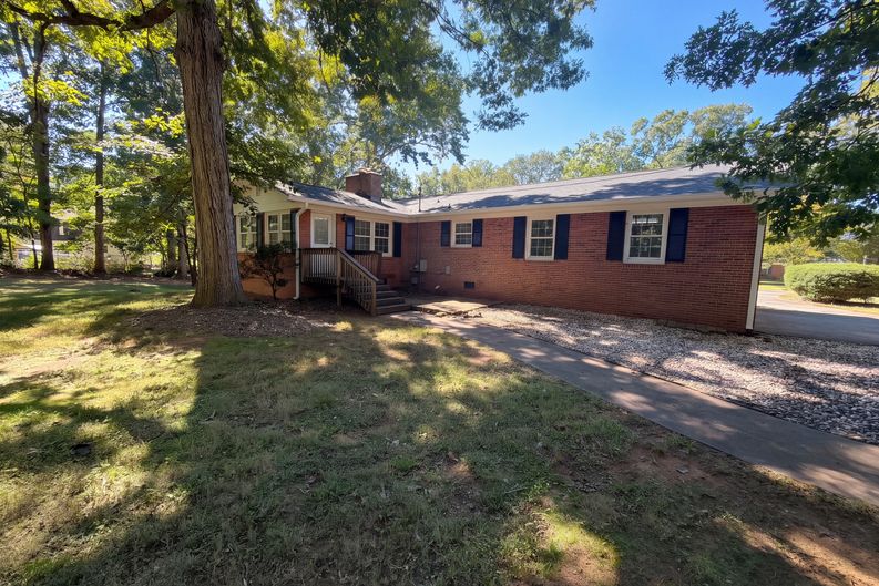 Photo 21 of 24 of 120 Smith St, Wingate, NC