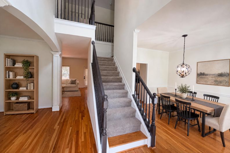 Photo 8 of 58 of 3612 Brookefall Ct, Suwanee, GA