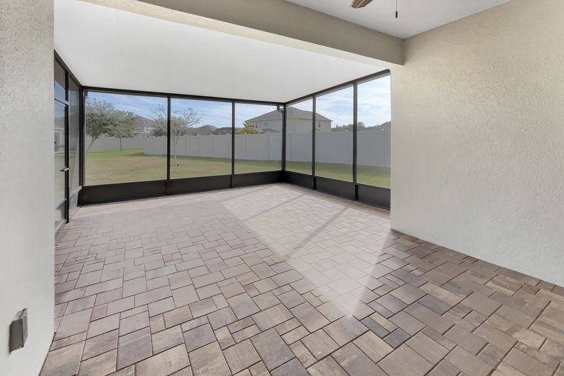 Photo 10 of 24 of 1657 Marsh Pointe Dr, Clermont, FL