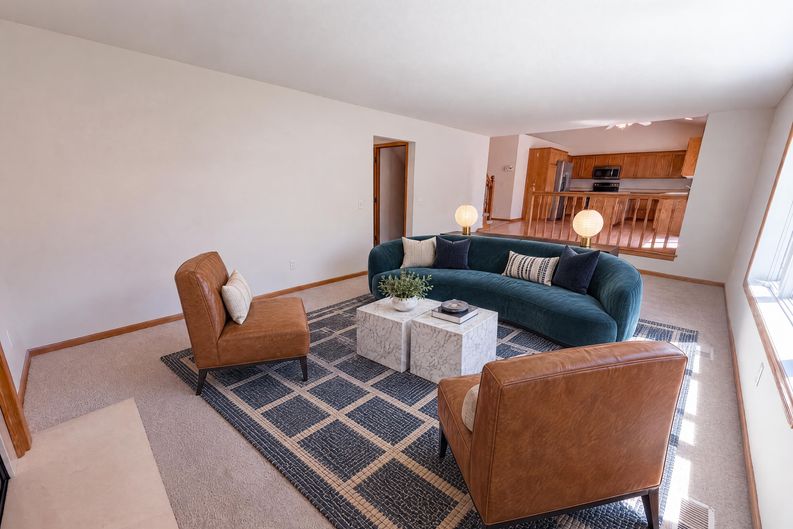 Photo 13 of 34 of 8763 Autumn Oaks Dr, Rockford, MN