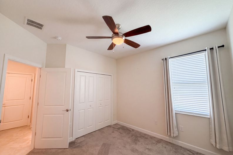 Photo 14 of 25 of 4112 Innovation Ln, Clermont, FL