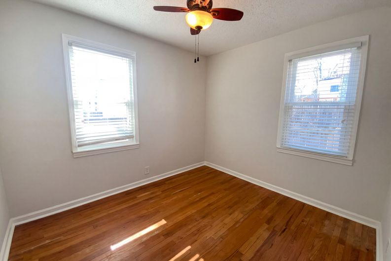 Photo 9 of 17 of 6736 Wise Ave, Saint Louis, MO