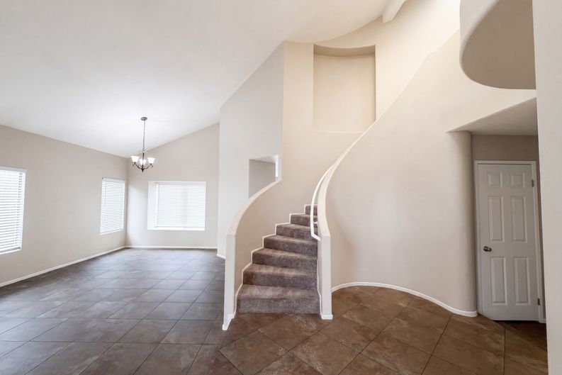 Photo 7 of 22 of 39676 Ridgedale Dr, Murrieta, CA
