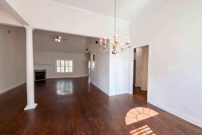 Photo 10 of 28 of 313 Glen Eagles Dr, Summerville, SC