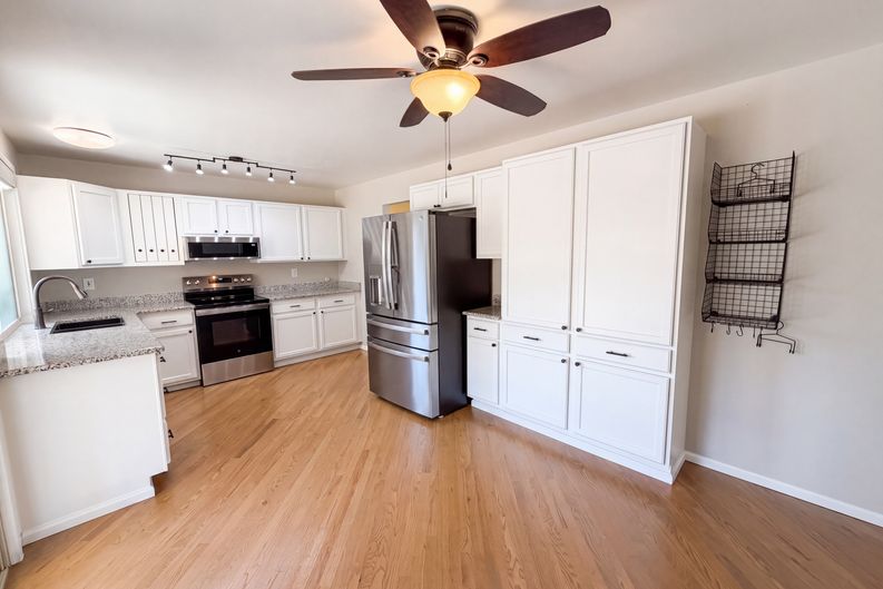 Photo 10 of 33 of 7160 Van Gordon St, Arvada, CO