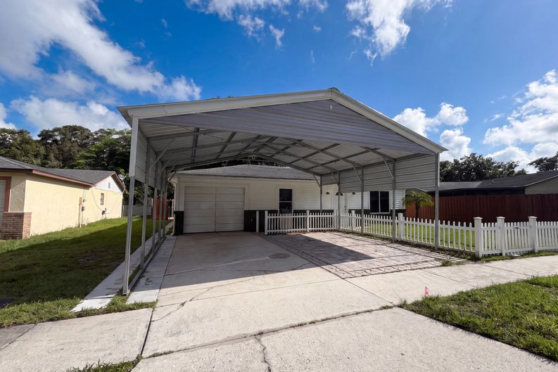 Photo 14 of 19 of 7233 W Thomas Jefferson Cir W, Bartow, FL