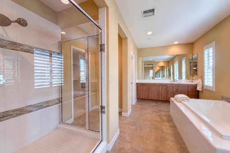 Photo 21 of 37 of 627 E Orange Blossom Way, Azusa, CA