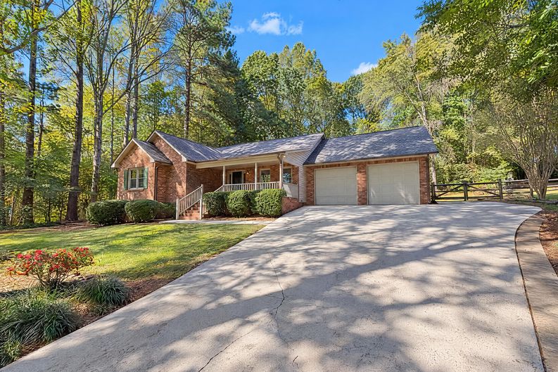 Photo 21 of 23 of 6837 Lowesville Ln, Stanley, NC