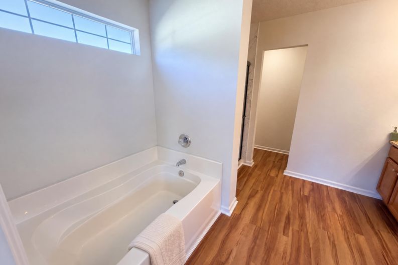 Photo 37 of 61 of 152 Woodcote Dr, Gaston, SC