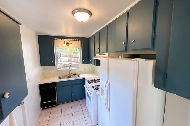 Photo 6 of 15 of 323 W 7th St, Chandler, OK
