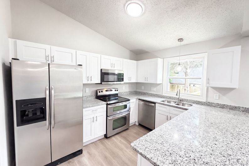 Photo 7 of 18 of 8822 Hunter Green Ln, Charlotte, NC