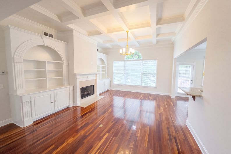 Photo 3 of 100 of 809 Arbor Way, Loganville, GA