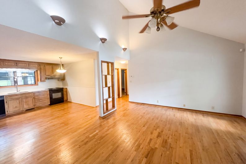 Photo 6 of 18 of 120 Bay Ct, Eatonton, GA