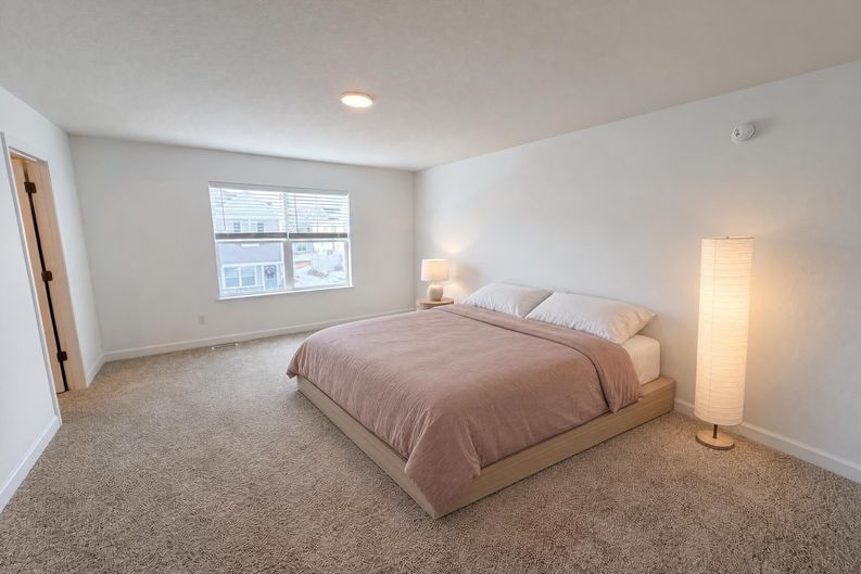 Photo 17 of 22 of 3022 Basswood St, Little Canada, MN