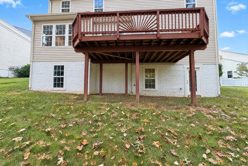 Photo 56 of 60 of 12001 Vantage Point Ct, Bristow, VA