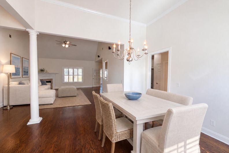Photo 10 of 28 of 313 Glen Eagles Dr, Summerville, SC