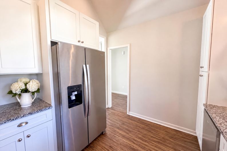 Photo 6 of 28 of 2090 Audubon Dr, Rock Hill, SC