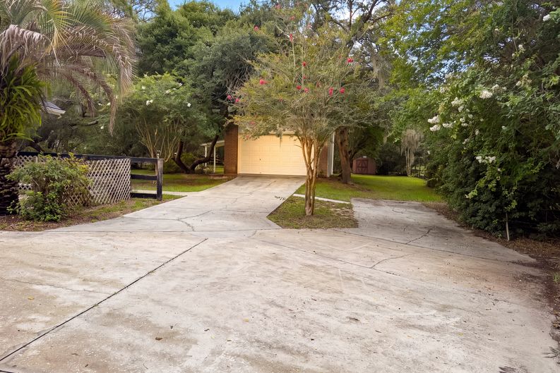 Photo 47 of 53 of 5082 SW 31st St, Ocala, FL