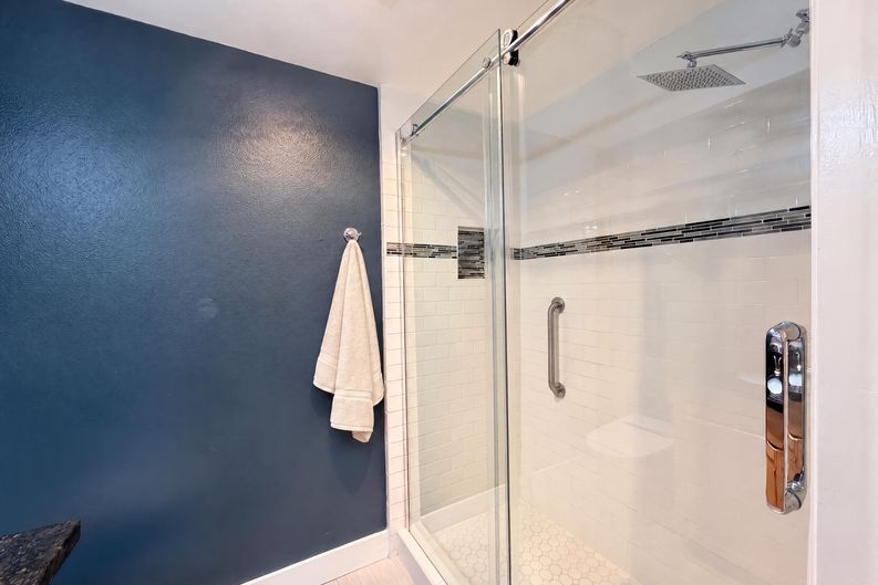 Photo 13 of 20 of 10132 SW Trapper Ter, Beaverton, OR