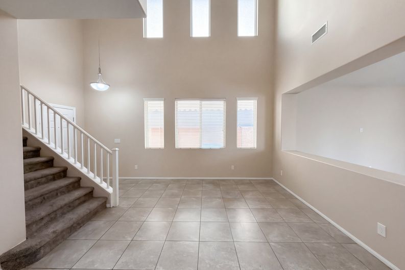 Photo 6 of 27 of 10852 Grey Seal Bay St, Las Vegas, NV