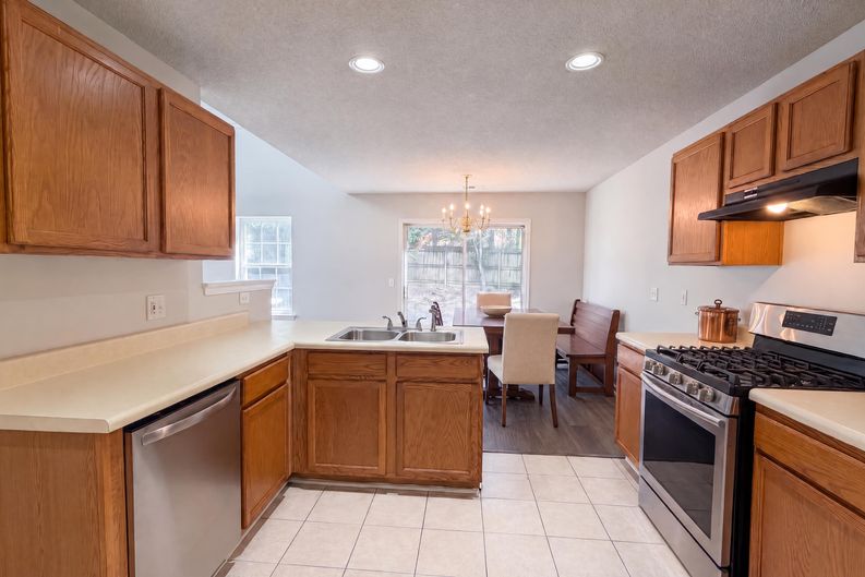 Photo 15 of 20 of 3426 Sable Chase Ln, Atlanta, GA