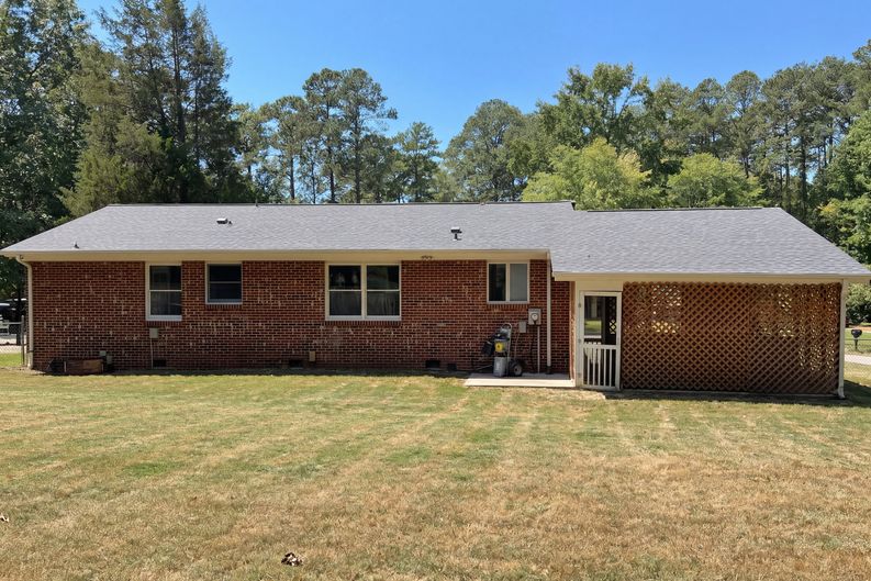 Photo 5 of 19 of 1311 Brucemont Dr, Garner, NC