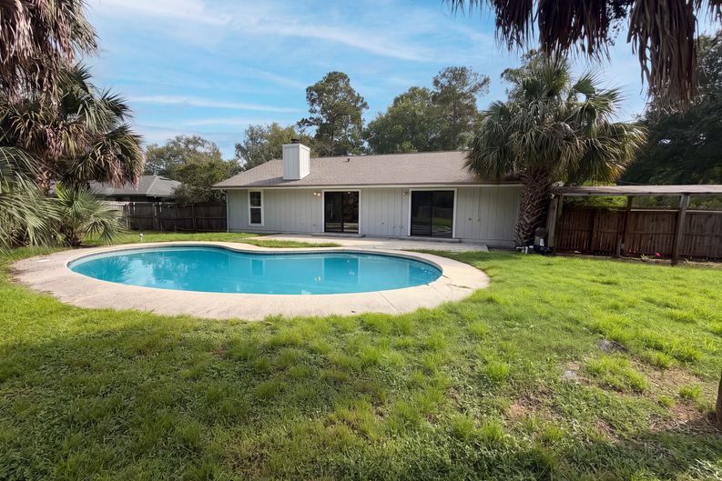 Photo 5 of 23 of 10441 Old Plank Rd, Jacksonville, FL