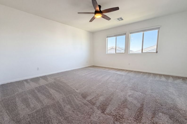 Photo 14 of 22 of 6238 Ashley Hills Ave, Las Vegas, NV