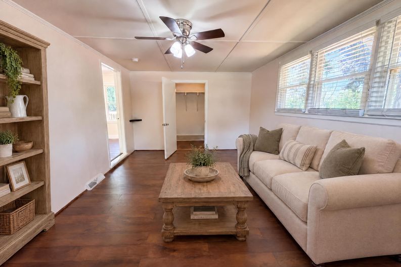 Photo 8 of 17 of 2154 Rosewood Dr, Rock Hill, SC