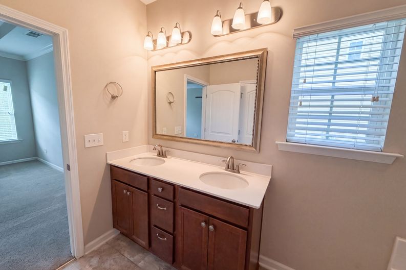 Photo 17 of 28 of 149 Madison Park Dr, Lexington, SC