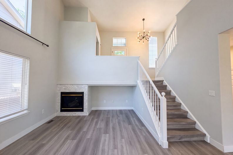 Photo 7 of 23 of 9379 W Ute Dr, Littleton, CO
