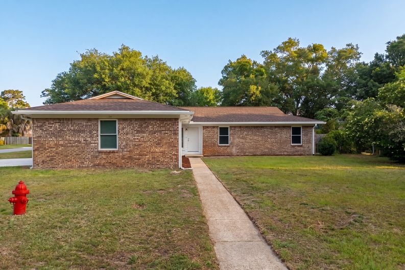 Photo 21 of 22 of 7746 Grundy St, Pensacola, FL