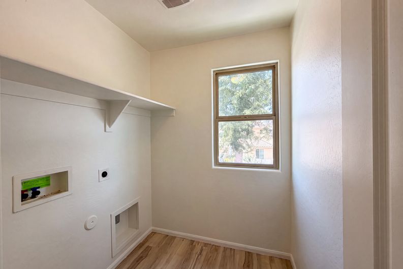 Photo 20 of 27 of 7730 W Giles Rd, Phoenix, AZ
