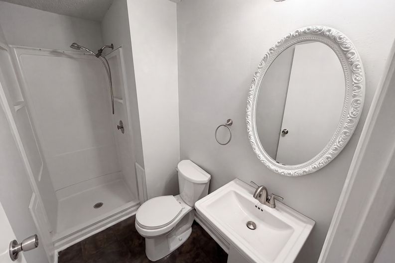 Photo 14 of 20 of 1500 Waybridge Ln, Charlotte, NC