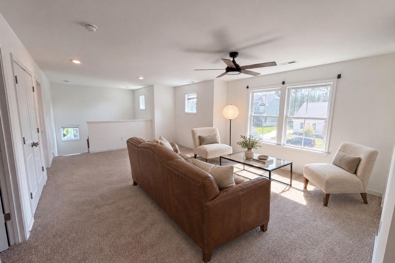 Photo 13 of 28 of 6813 Cove Creek Ct, Moseley, VA