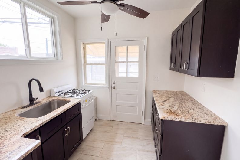 Photo 7 of 21 of 1809 Wakeling St, Philadelphia, PA