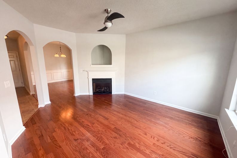 Photo 7 of 20 of 7553 Rutgers Cir, Fairburn, GA