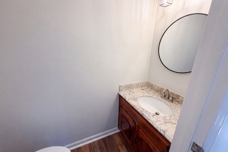 Photo 19 of 27 of 518 Glenfield Cir, Maryville, TN