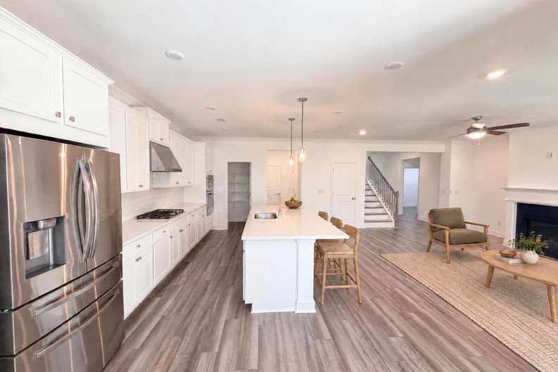 Photo 6 of 24 of 3219 Shirecrest Ln, Dacula, GA