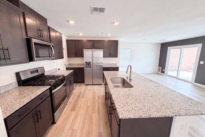 Photo 11 of 56 of 5627 Ridge Run St, Las Vegas, NV