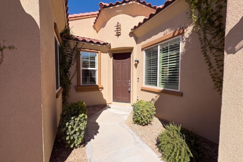 Photo 31 of 39 of 69 Via Di Mello, Henderson, NV