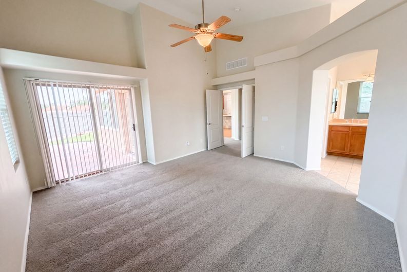 Photo 4 of 26 of 2090 W Corona Dr, Chandler, AZ
