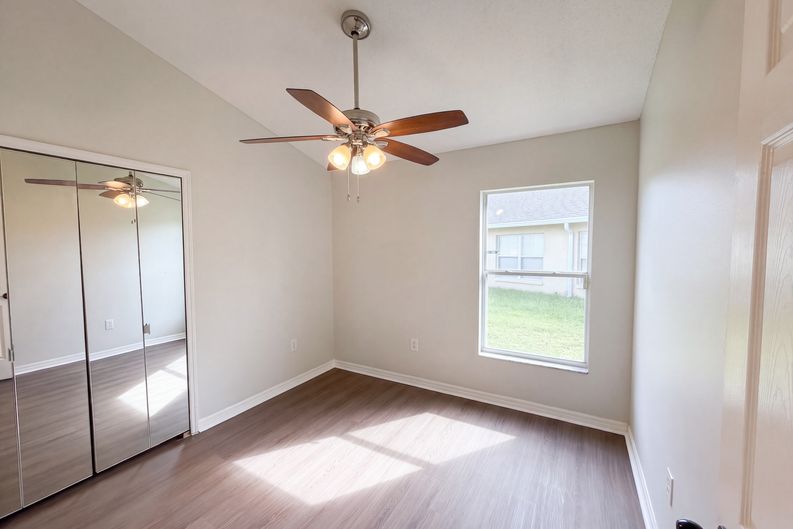 Photo 32 of 38 of 225 Southbridge Cir, Kissimmee, FL