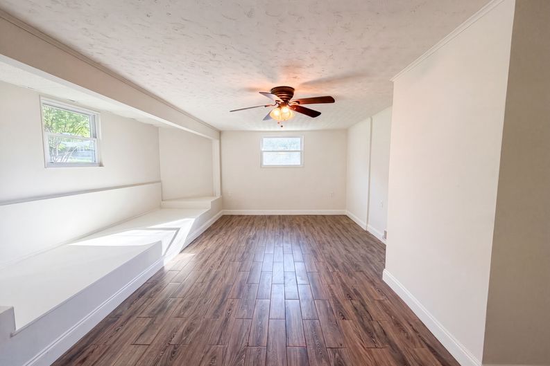 Photo 8 of 28 of 1017 Morrell Rd, Knoxville, TN