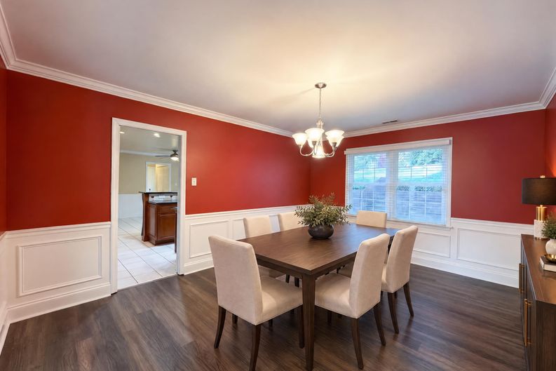 Photo 25 of 30 of 201 Wainsley Pl, Matthews, NC