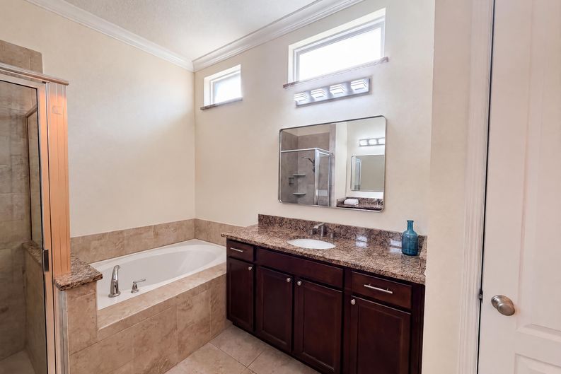 Photo 18 of 29 of 918 Blackthorn Dr, Apopka, FL