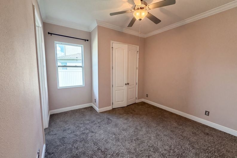 Photo 14 of 29 of 918 Blackthorn Dr, Apopka, FL