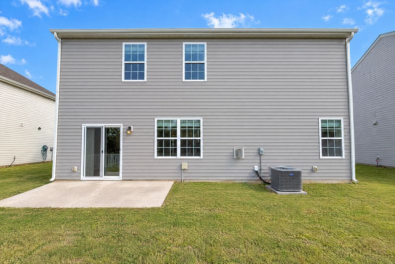 Photo 5 of 27 of 7023 Branch Fork Rd, Charlotte, NC