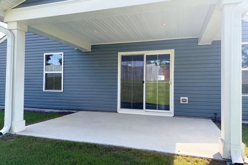 Photo 13 of 18 of 8680 Kenridge Ln, Fuquay Varina, NC