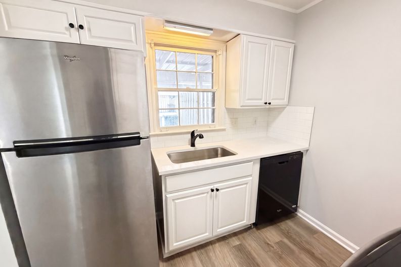 Photo 10 of 19 of 237 Chads Ford Way, Roswell, GA